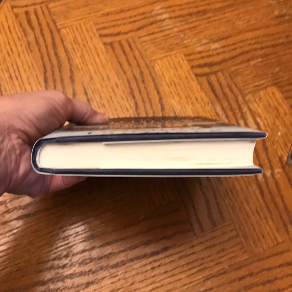 Book - Picture 6 of 7